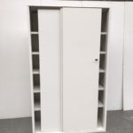 Armoire métal porte coulissante